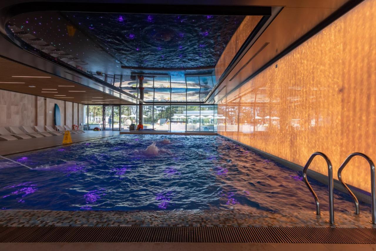 Royal Waves Resort & Spa - Apartment With Parking By Noclegi Renters Misdroy Exterior foto