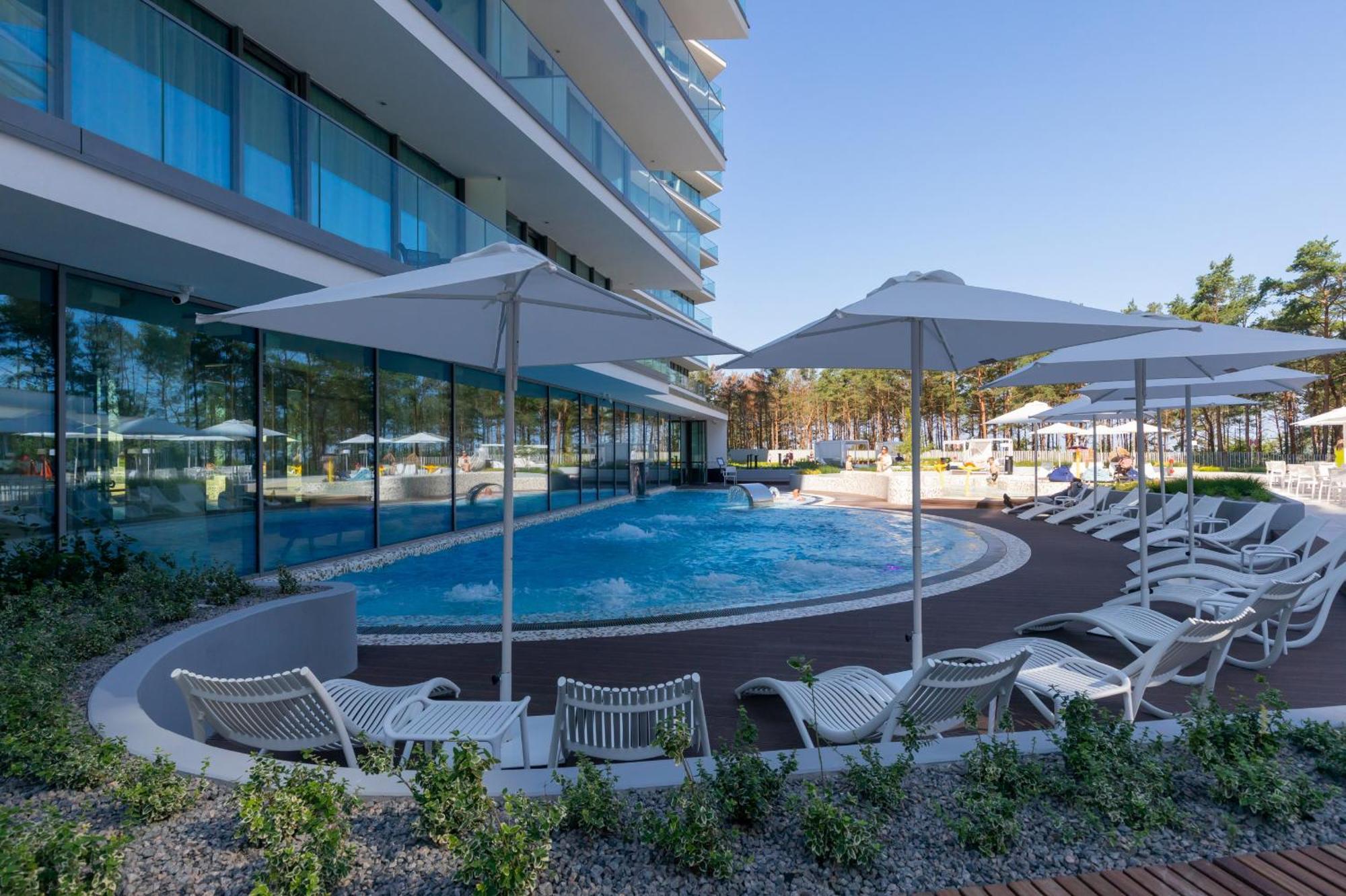 Royal Waves Resort & Spa - Apartment With Parking By Noclegi Renters Misdroy Exterior foto